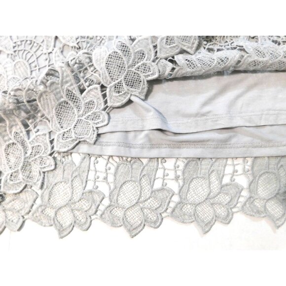 Philosophy Lace Overlay Top XL Gray Floral Short Sleeve Scoop Neck Lined NEW - Picture 5 of 8